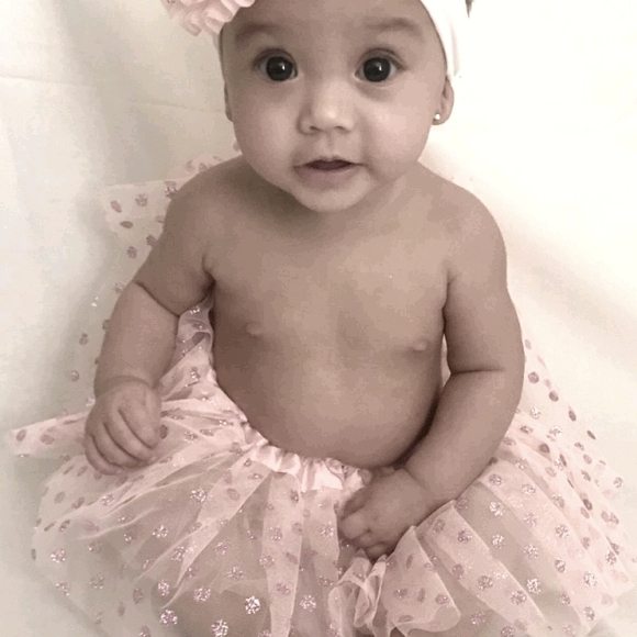 Meet your Posher, Lydia - Picture 2 of 2